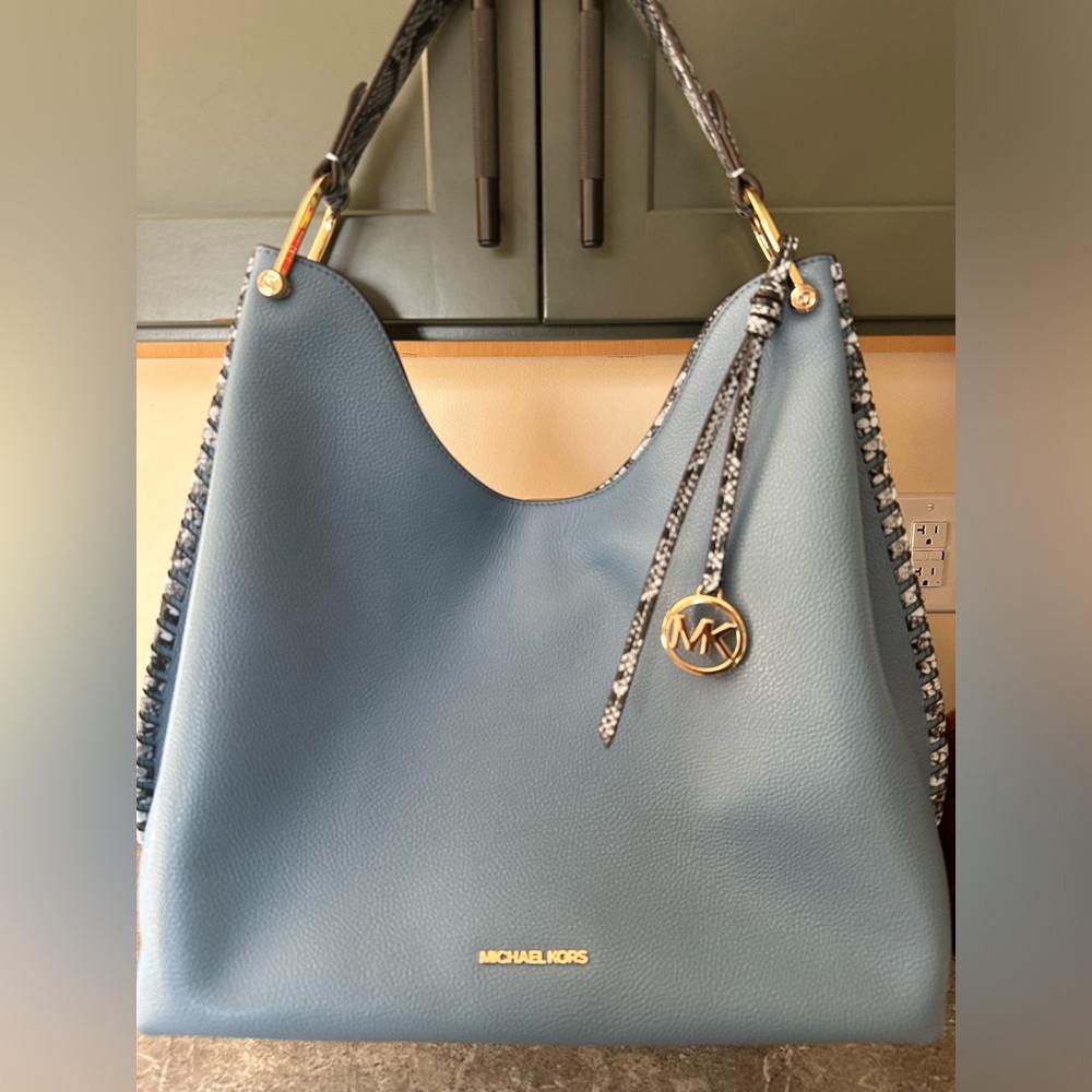 Michael Kors Joan Xtra Lrg Leather Shoulder Bag Blue Whipstitch & Python Accents